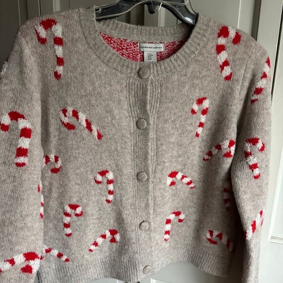 NWT Cupcakes and Cashmere Candy Cane Christmas  Cardigan Size Medium - Picture 4 of 4